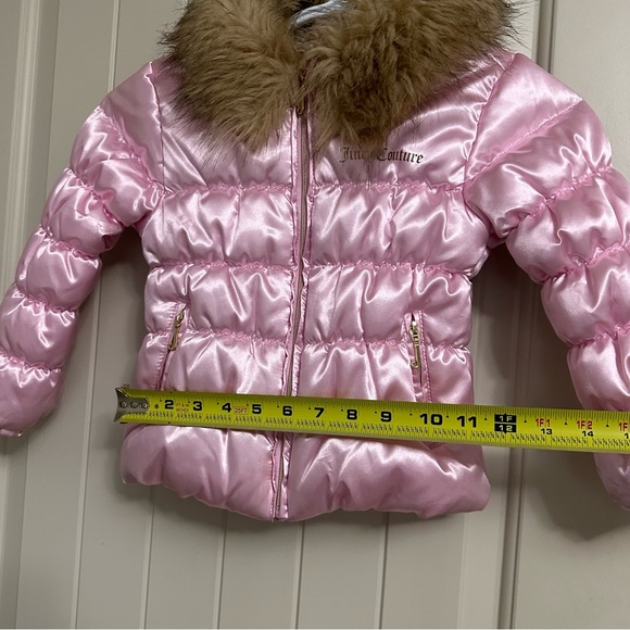 Juicy Couture Girl Jacket ( 4 yrs. old ) - Picture 11 of 12